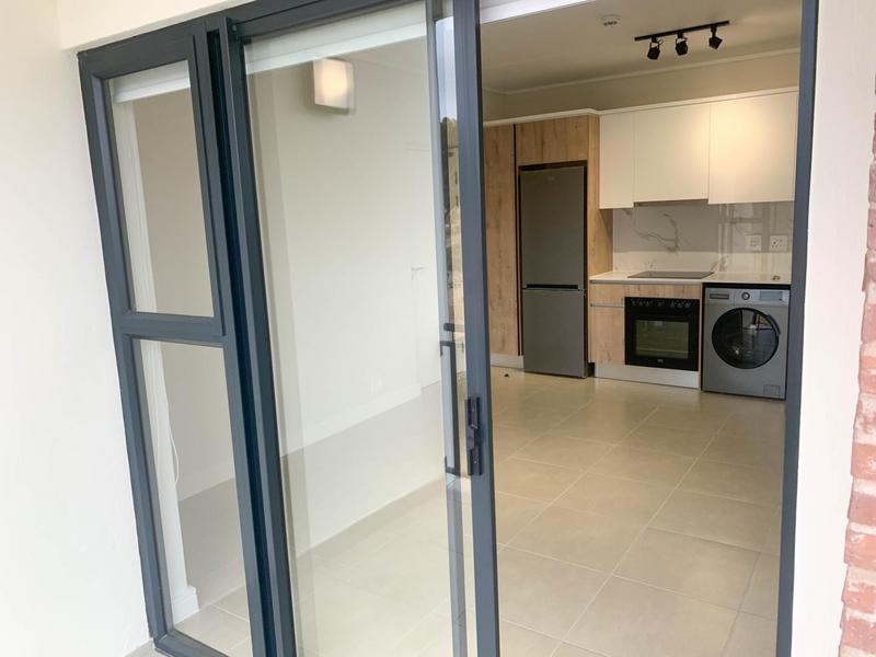 To Let 1 Bedroom Property for Rent in Richwood Western Cape